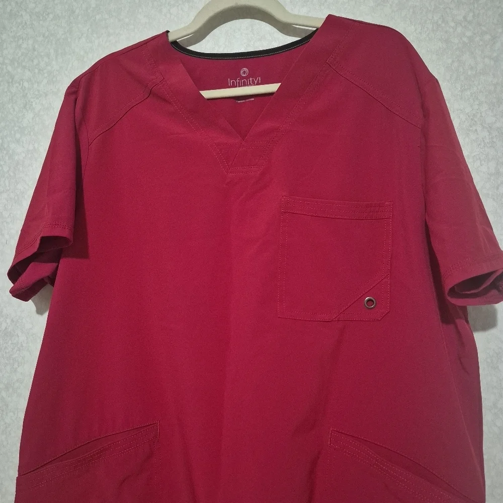 NFINITY Red Men's Scrub Shirt....Size:L - Picture 4 of 10